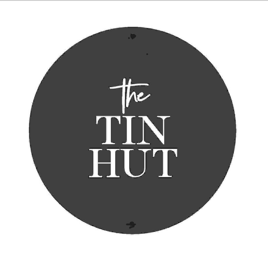 דירות ביאנהיים The Tin Hut מראה חיצוני תמונה